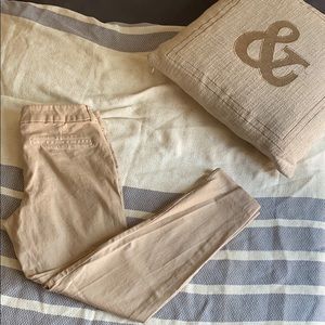 Old Navy Pixie Mid-Rise Khakis Size 6